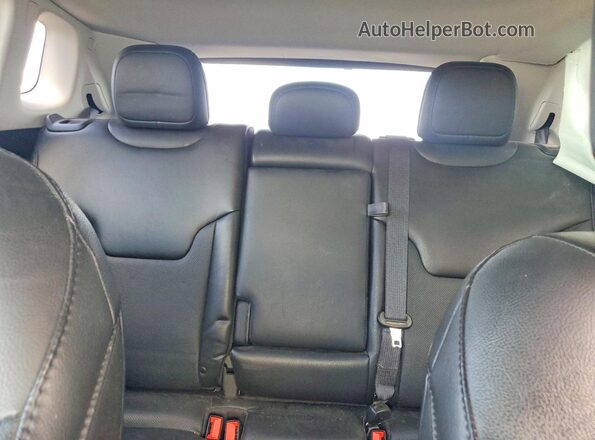 3C4NJDCB4LT240294 2020 JEEP COMPASS Серебряный 