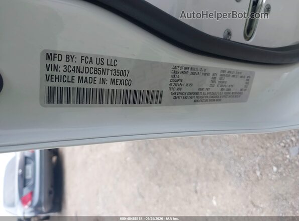 3C4NJDCB5NT135007 2022 JEEP COMPASS White Vista del compartimento del motor