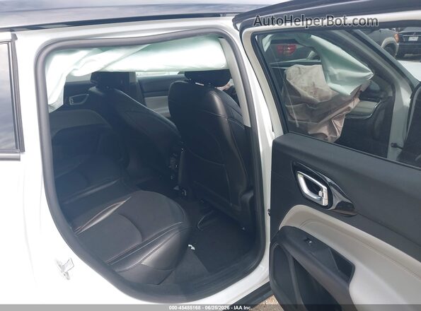 3C4NJDCB5NT135007 2022 JEEP COMPASS White Vista de la etiqueta del VIN