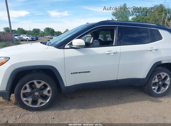 3C4NJDCB6JT399248 2018 JEEP COMPASS White Widok wnętrza 360 stopni