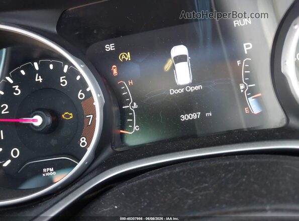 3C4NJDCB6JT399248 2018 JEEP COMPASS White Widok tylnych siedzeń