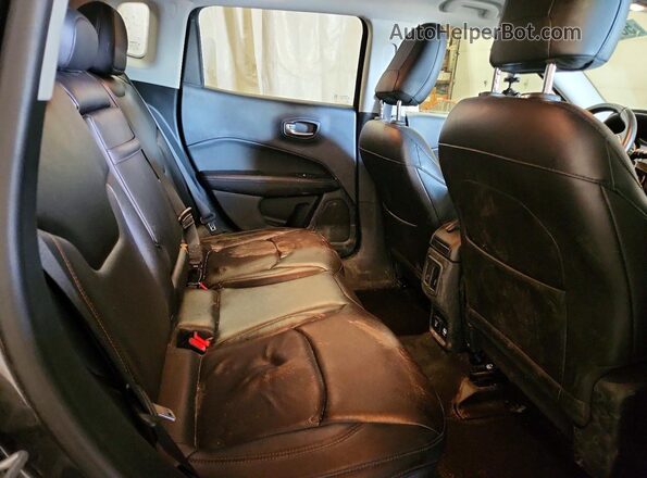 3C4NJDCB6JT470285 2018 JEEP COMPASS Charcoal Rear interior view