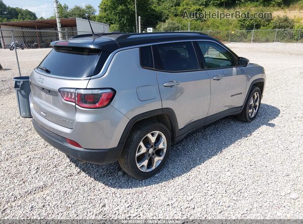 3C4NJDCB6JT484266 2018 JEEP COMPASS Silver Задня права чверть