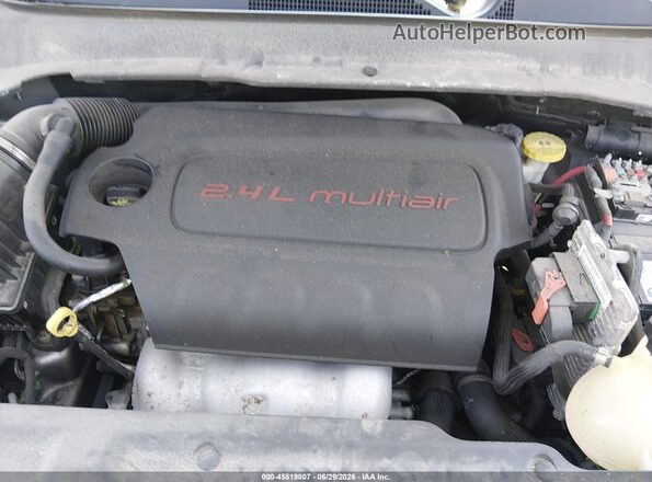 3C4NJDCB6JT484266 2018 JEEP COMPASS Silver Вид спереду