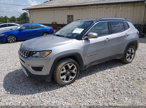 3C4NJDCB6JT484266 2018 JEEP COMPASS Silver Передня ліва чверть