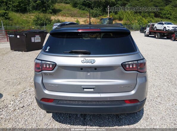 3C4NJDCB6JT484266 2018 JEEP COMPASS Silver 