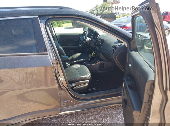 3C4NJDCB6LT163489 2020 JEEP COMPASS Серый Вид салона спереди