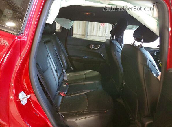 3C4NJDCB6NT185589 2022 JEEP COMPASS Red Вид задньої частини салону