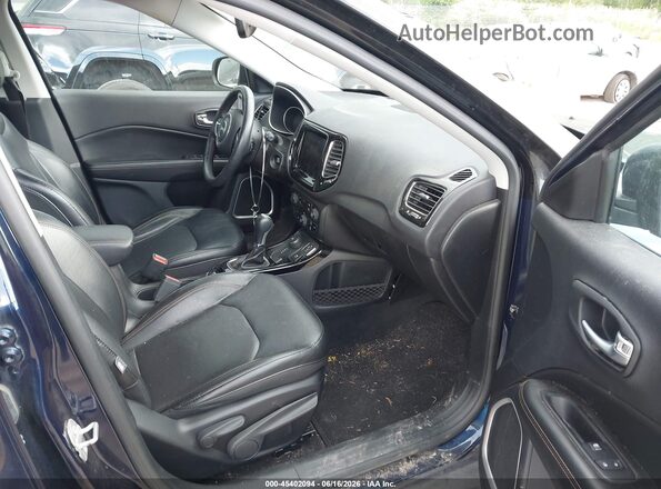 3C4NJDCB7JT350804 2018 JEEP COMPASS Blue Vista interior delantera