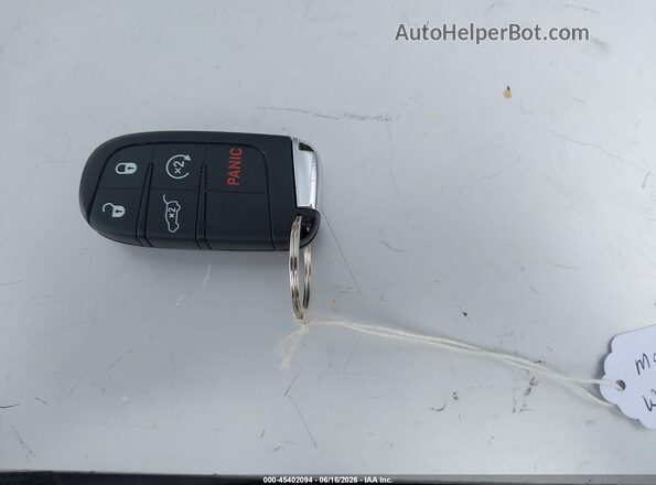 3C4NJDCB7JT350804 2018 JEEP COMPASS Blue Vista del salpicadero