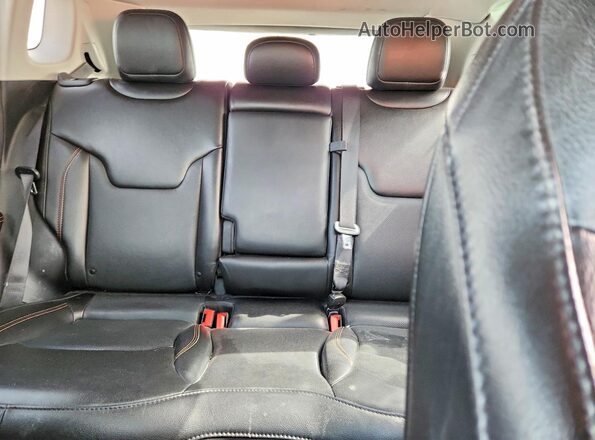 3C4NJDCB7LT185310 2020 JEEP COMPASS Gray 