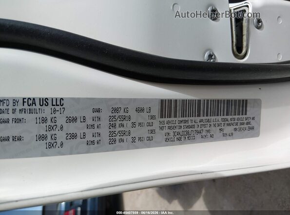 3C4NJDCB8JT179447 2018 JEEP COMPASS White ძრავის განყოფილების ხედი
