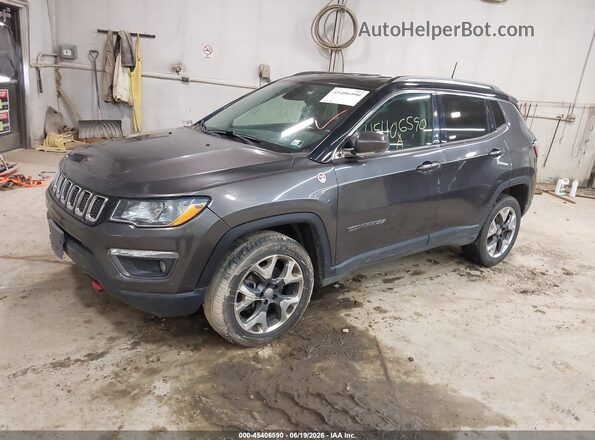 3C4NJDCB8JT354201 2018 JEEP COMPASS Gray Przód lewy