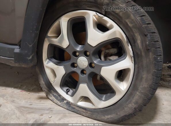 3C4NJDCB8JT354201 2018 JEEP COMPASS Gray 