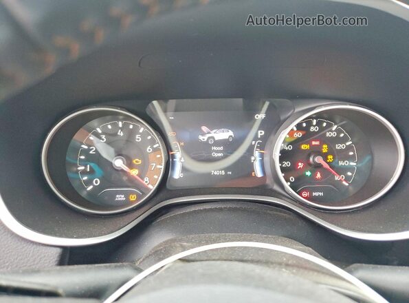 3C4NJDCB8JT422965 2018 JEEP COMPASS Gray Instrument cluster view