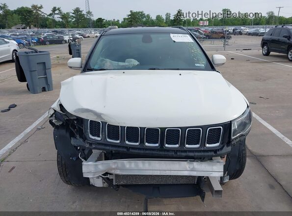 3C4NJDCB8KT812756 2019 JEEP COMPASS White Vista interior trasera