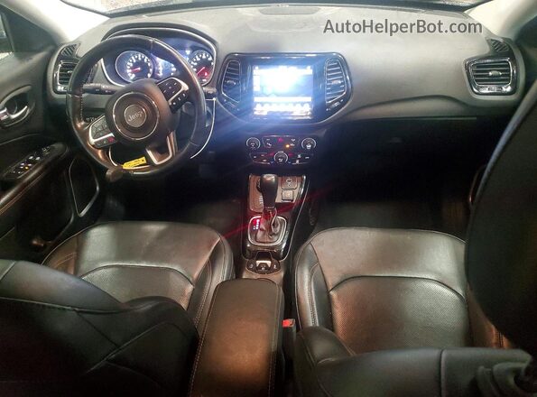 3C4NJDCB8MT602029 2021 JEEP COMPASS Silver Dashboard view