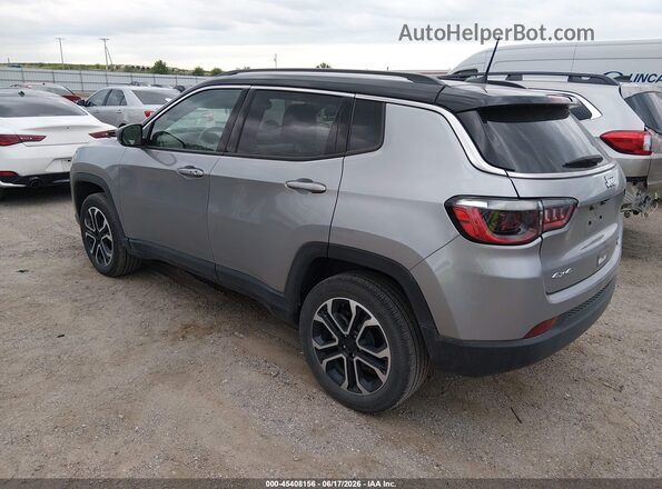 3C4NJDCB8NT159527 2022 JEEP COMPASS Silver 