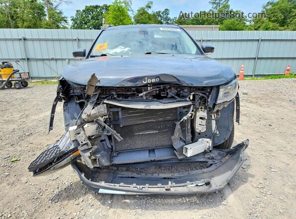 3C4NJDCB9HT597722 2017 JEEP COMPASS Charcoal Front view