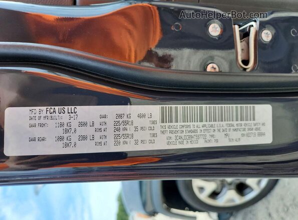3C4NJDCB9HT597722 2017 JEEP COMPASS Charcoal 360 interior view