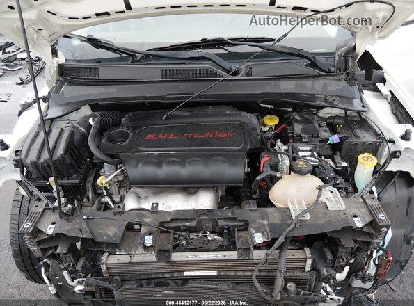 3C4NJDCB9HT665839 2017 JEEP NEW COMPASS White უკანა ხედი