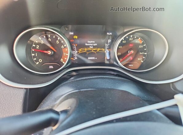 3C4NJDCB9KT740403 2019 JEEP COMPASS White Սարքավորումների վահանակի տեսք