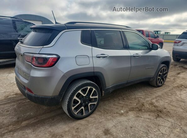 3C4NJDCBXJT153464 2018 JEEP COMPASS Silver 