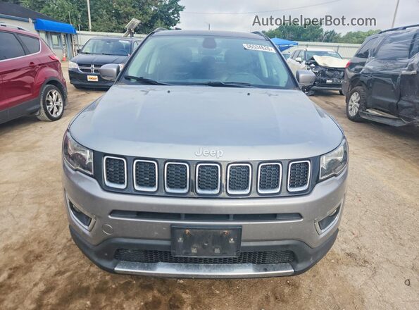 3C4NJDCBXJT153464 2018 JEEP COMPASS Silver 