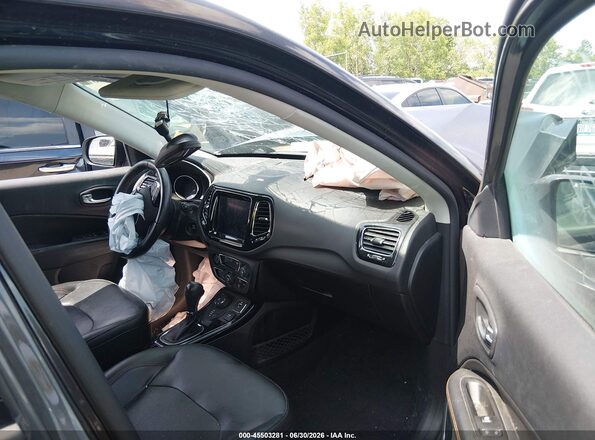 3C4NJDCBXJT283633 2018 JEEP COMPASS Gray Widok wnętrza z przodu