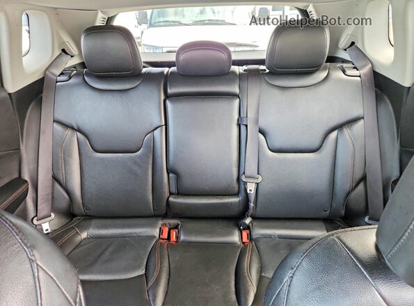 3C4NJDCBXMT604428 2021 JEEP COMPASS Gray Vista de los asientos traseros