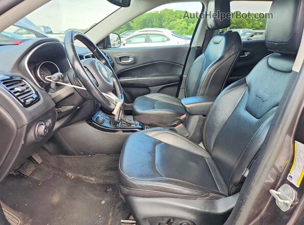 3C4NJDCBXMT604428 2021 JEEP COMPASS Gray Vista interior delantera