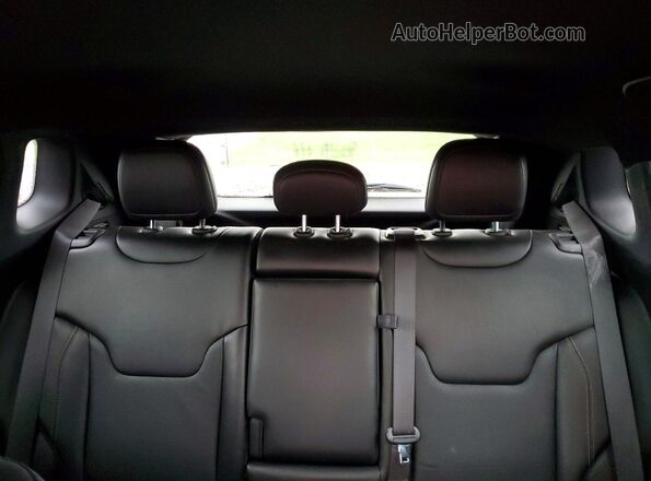 3C4NJDCBXNT132782 2022 JEEP COMPASS Red უკანა სავარძლების ხედი