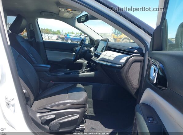 3C4NJDCBXNT136234 2022 JEEP COMPASS White Front interior view