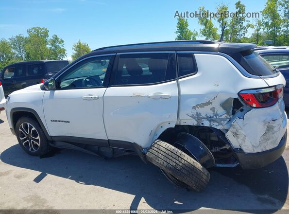 3C4NJDCBXNT136234 2022 JEEP COMPASS White 360 interior view