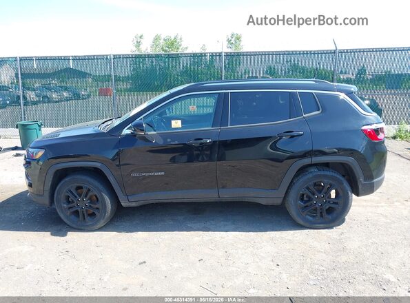 3C4NJDCBXNT186874 2022 JEEP COMPASS Black Rear interior view