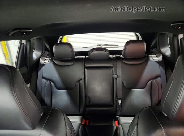 3C4NJDCN0RT134511 2024 JEEP COMPASS White Rear seats view