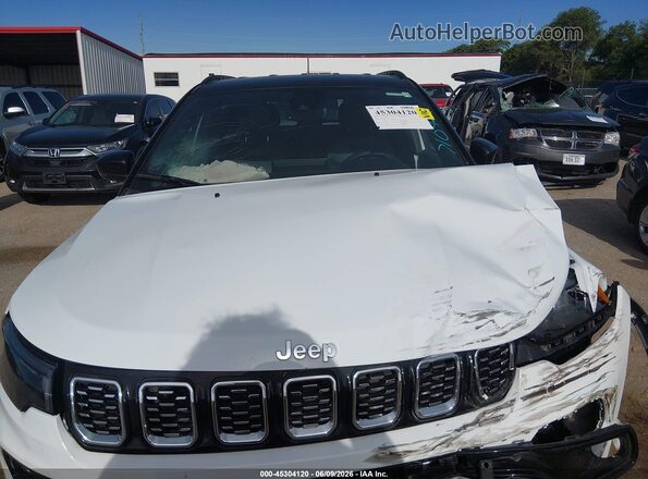 3C4NJDCN0RT141670 2024 JEEP COMPASS White Հետևի տեսք