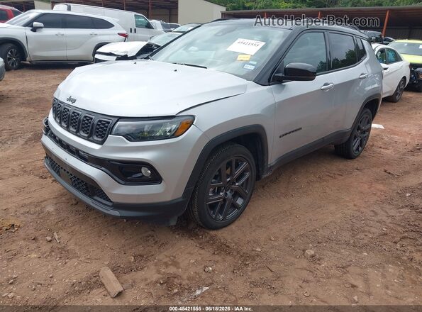 3C4NJDCN0TT184168 2026 JEEP COMPASS Silver 