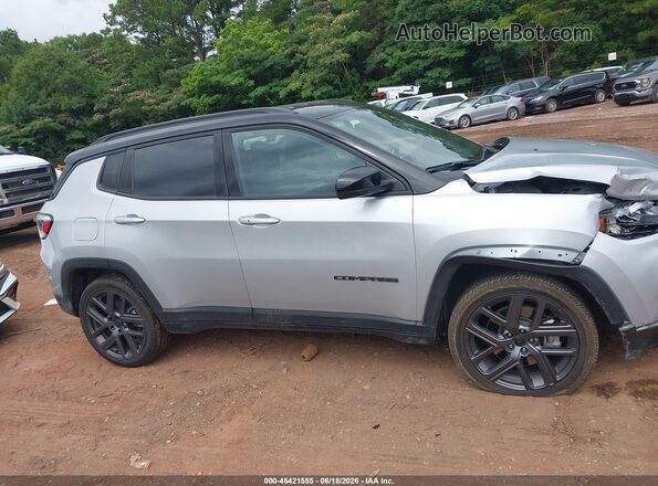 3C4NJDCN0TT184168 2026 JEEP COMPASS Silver 