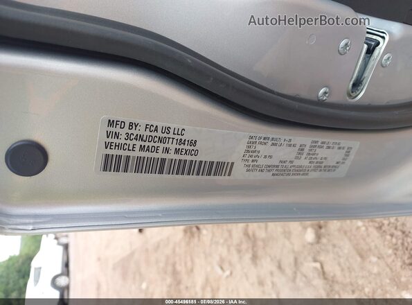 3C4NJDCN0TT184168 2026 JEEP COMPASS Silver Շարժիչի բաժամունքի տեսք