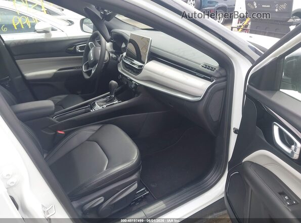 3C4NJDCN0TT244644 2026 JEEP COMPASS White Вид салону спереду