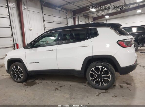 3C4NJDCN1PT567462 2023 JEEP COMPASS White 360 interior view
