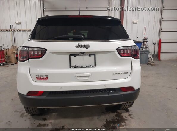 3C4NJDCN1PT567462 2023 JEEP COMPASS White 