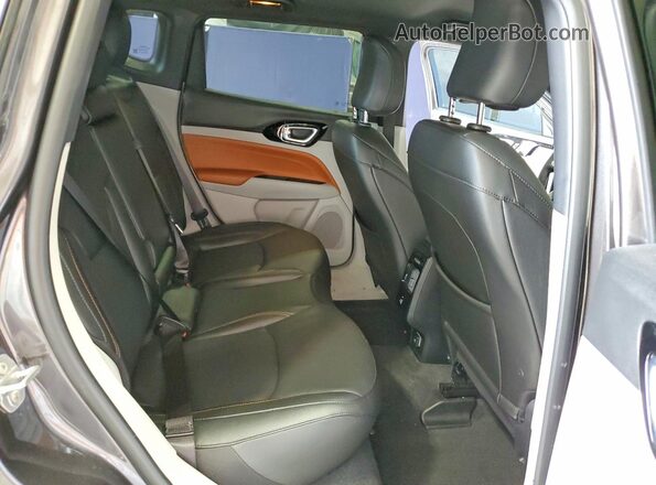 3C4NJDCN1RT589710 2024 JEEP COMPASS Серый 