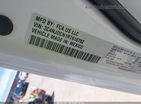 3C4NJDCN1RT610782 2024 JEEP COMPASS White Widok komory silnika