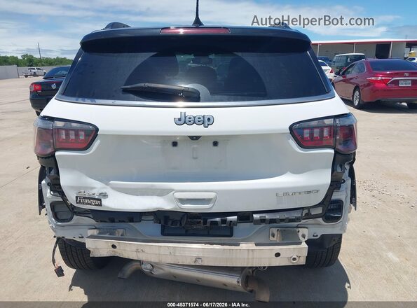 3C4NJDCN1RT610782 2024 JEEP COMPASS White Widok z przodu
