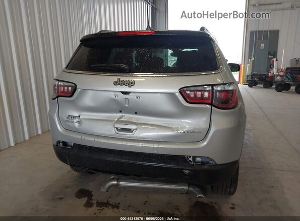 3C4NJDCN1TT174040 2026 JEEP COMPASS Silver 