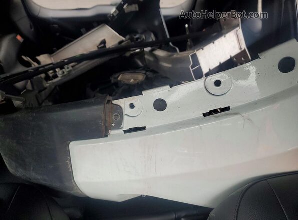 3C4NJDCN2RT129469 2024 JEEP COMPASS White Հետևի նստատեղերի տեսք