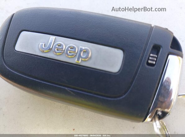 3C4NJDCN3PT536262 2023 JEEP COMPASS White Widok deski rozdzielczej