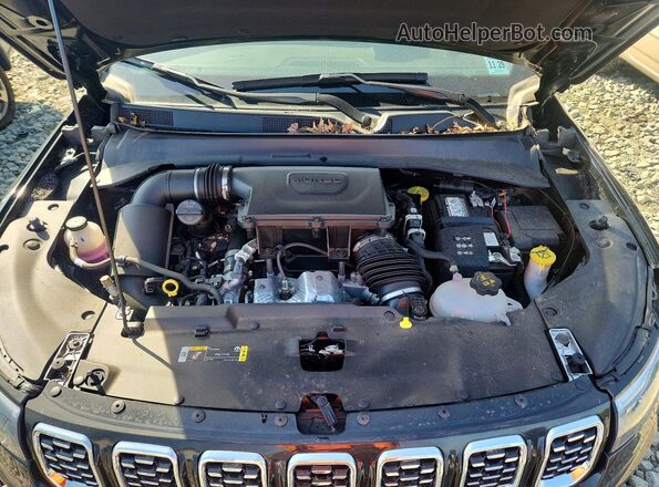 3C4NJDCN3RT142263 2024 JEEP COMPASS Black Vista interior trasera